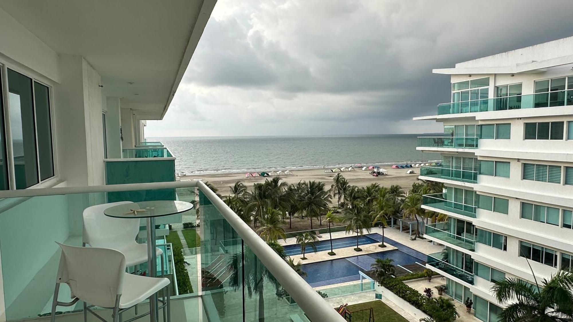 Con Linda Vista Al Mar Primera Linea Apartamento *
